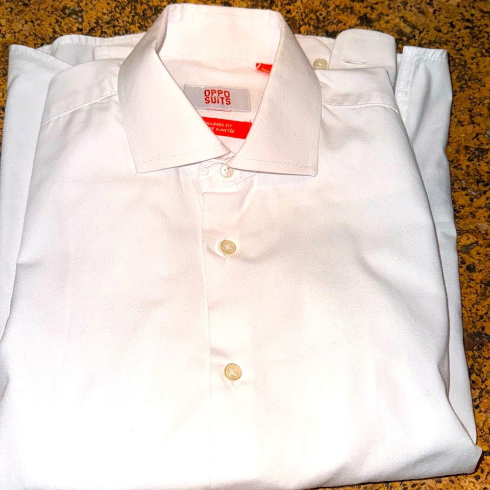 White suit long sleeve shirt for big boys. Size 12
